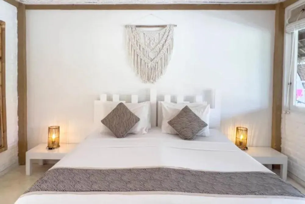 The Green Room Seminyak Hotel